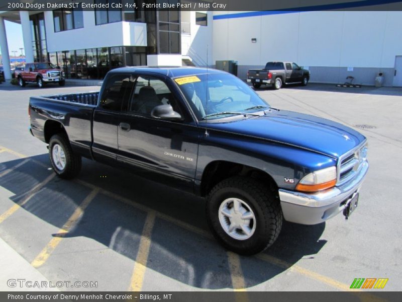 Patriot Blue Pearl / Mist Gray 2000 Dodge Dakota SLT Extended Cab 4x4