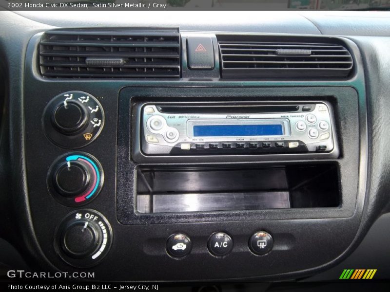 Audio System of 2002 Civic DX Sedan