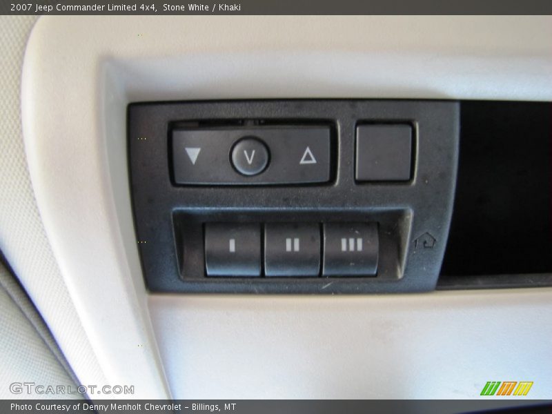 Stone White / Khaki 2007 Jeep Commander Limited 4x4