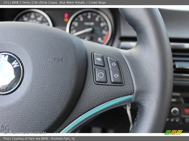 Controls of 2011 3 Series 328i xDrive Coupe