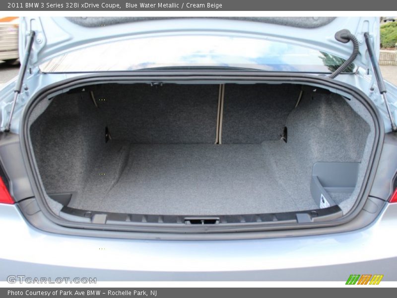  2011 3 Series 328i xDrive Coupe Trunk