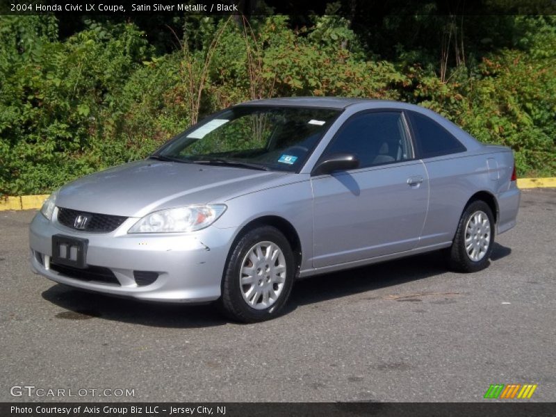 Front 3/4 View of 2004 Civic LX Coupe