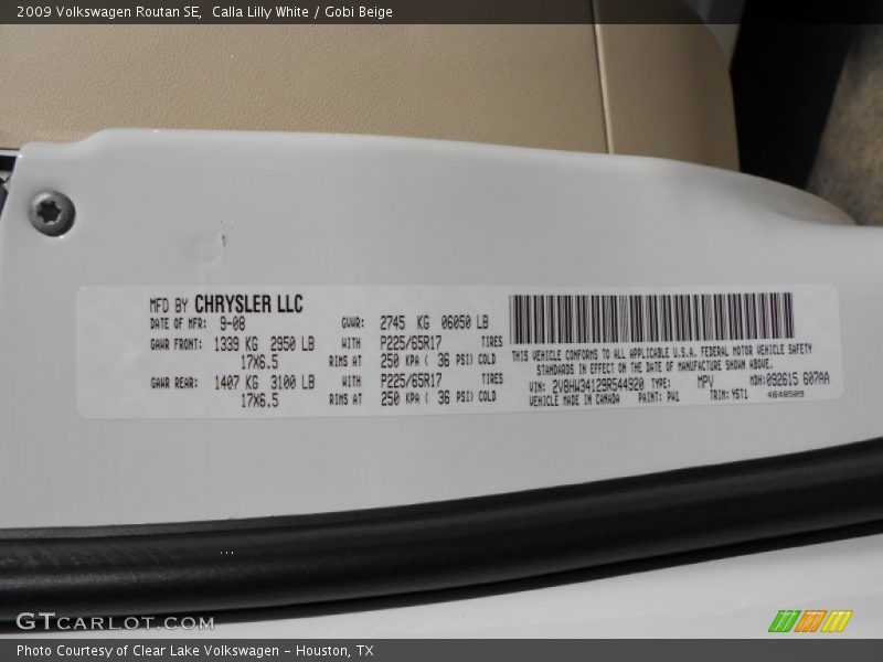 Calla Lilly White / Gobi Beige 2009 Volkswagen Routan SE