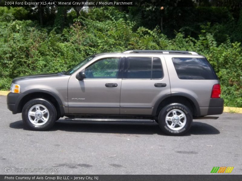 Mineral Grey Metallic / Medium Parchment 2004 Ford Explorer XLS 4x4