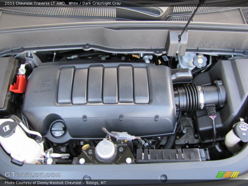 White / Dark Gray/Light Gray 2011 Chevrolet Traverse LT AWD