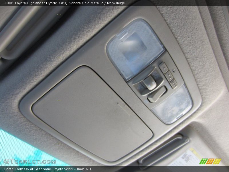Sonora Gold Metallic / Ivory Beige 2006 Toyota Highlander Hybrid 4WD