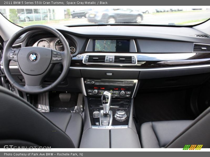 Dashboard of 2011 5 Series 550i Gran Turismo