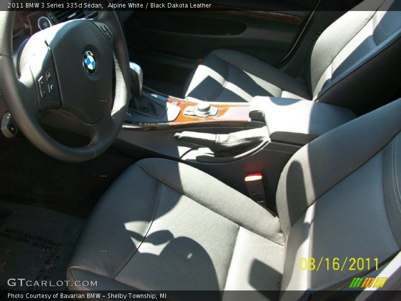 Alpine White / Black Dakota Leather 2011 BMW 3 Series 335d Sedan