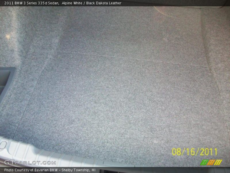 Alpine White / Black Dakota Leather 2011 BMW 3 Series 335d Sedan