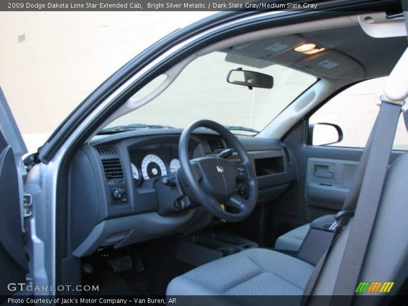 Bright Silver Metallic / Dark Slate Gray/Medium Slate Gray 2009 Dodge Dakota Lone Star Extended Cab