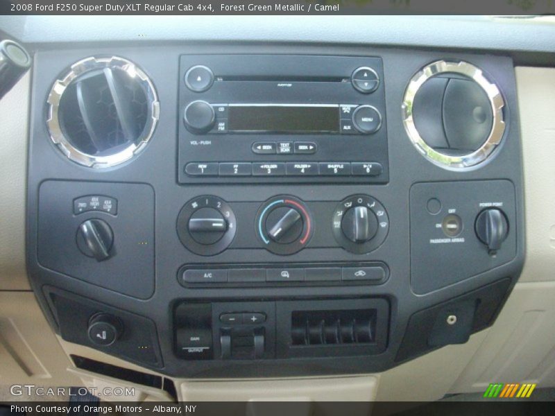 Controls of 2008 F250 Super Duty XLT Regular Cab 4x4