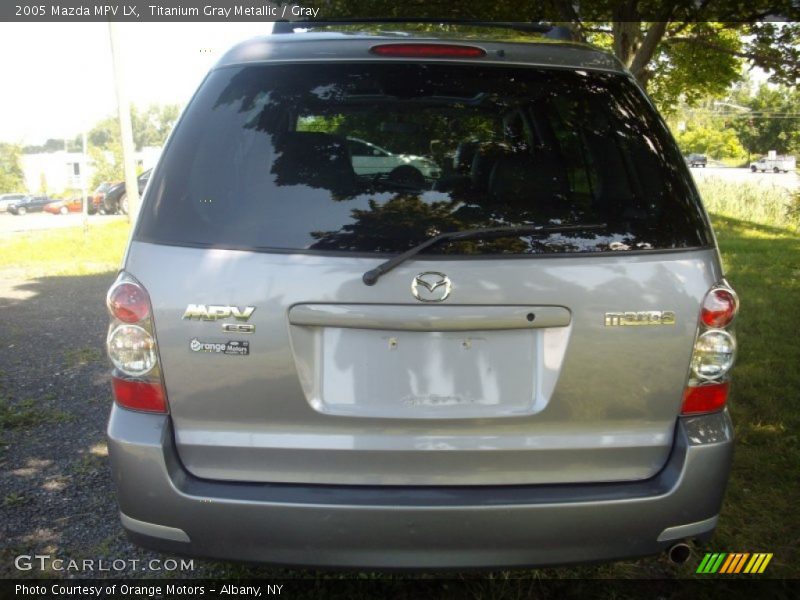 Titanium Gray Metallic / Gray 2005 Mazda MPV LX