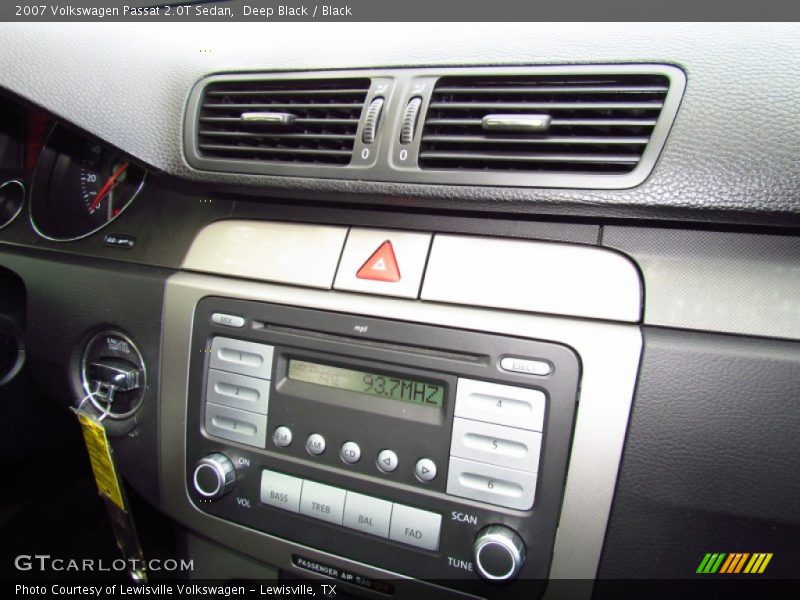 Deep Black / Black 2007 Volkswagen Passat 2.0T Sedan