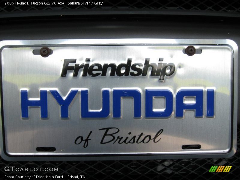 Sahara Silver / Gray 2006 Hyundai Tucson GLS V6 4x4