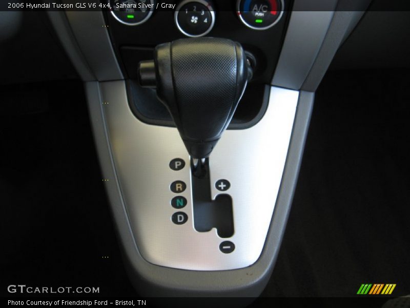 Sahara Silver / Gray 2006 Hyundai Tucson GLS V6 4x4