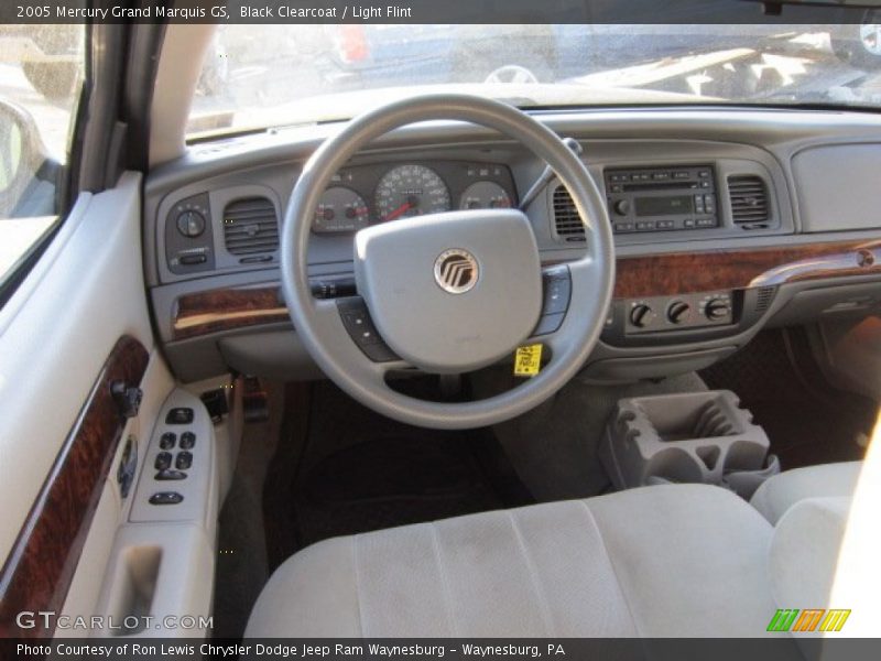 Black Clearcoat / Light Flint 2005 Mercury Grand Marquis GS