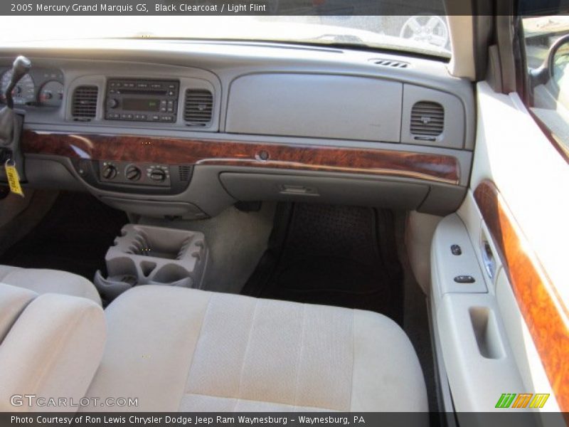 Black Clearcoat / Light Flint 2005 Mercury Grand Marquis GS