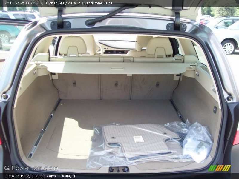  2011 XC70 3.2 Trunk