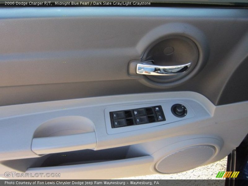 Midnight Blue Pearl / Dark Slate Gray/Light Graystone 2006 Dodge Charger R/T