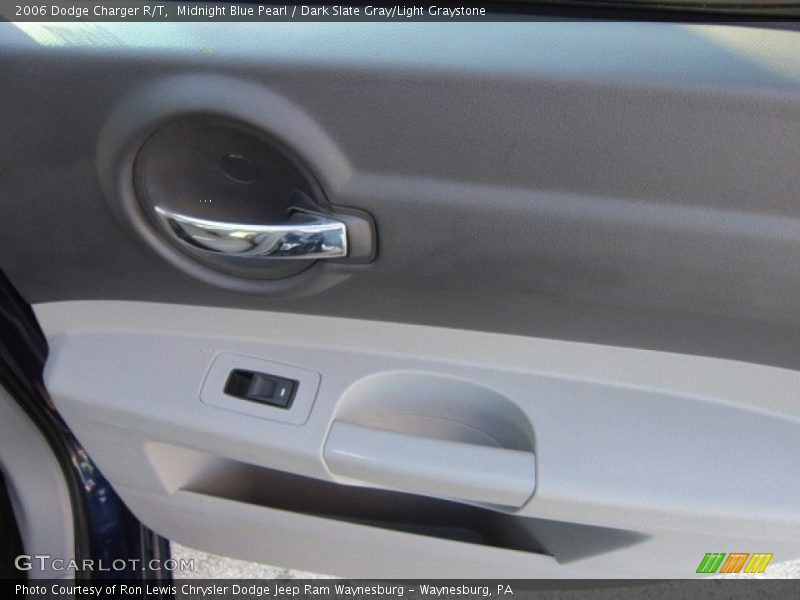 Midnight Blue Pearl / Dark Slate Gray/Light Graystone 2006 Dodge Charger R/T