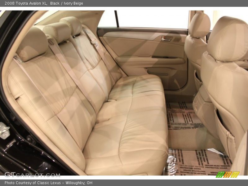 Black / Ivory Beige 2008 Toyota Avalon XL