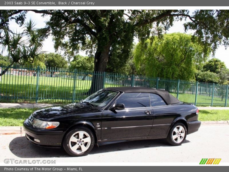 Black / Charcoal Grey 2003 Saab 9-3 SE Convertible