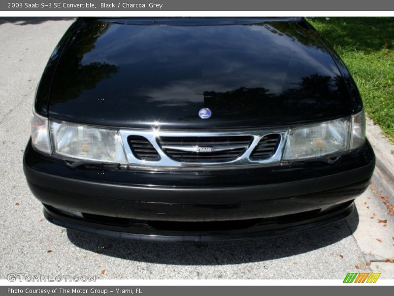 Black / Charcoal Grey 2003 Saab 9-3 SE Convertible