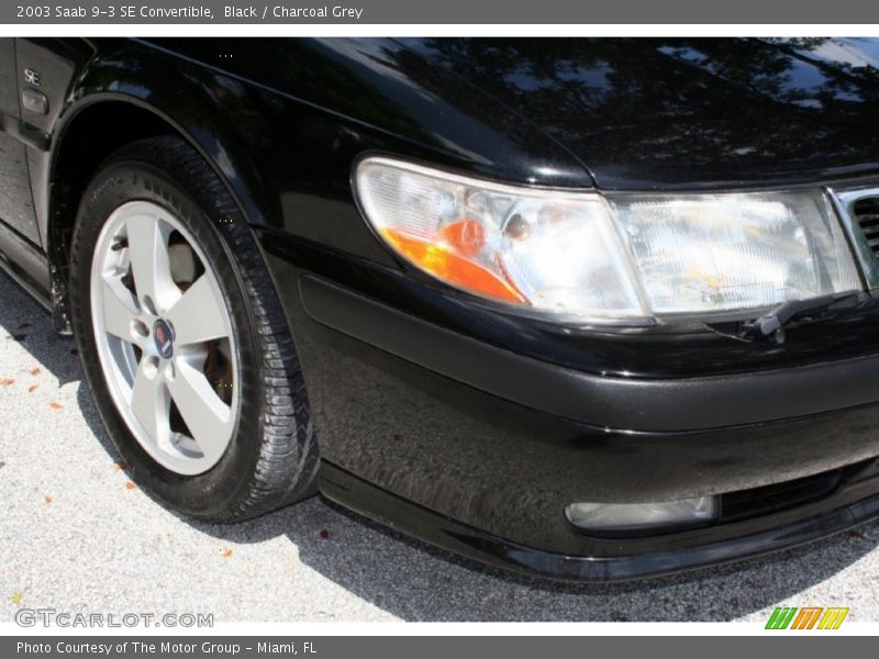 Black / Charcoal Grey 2003 Saab 9-3 SE Convertible