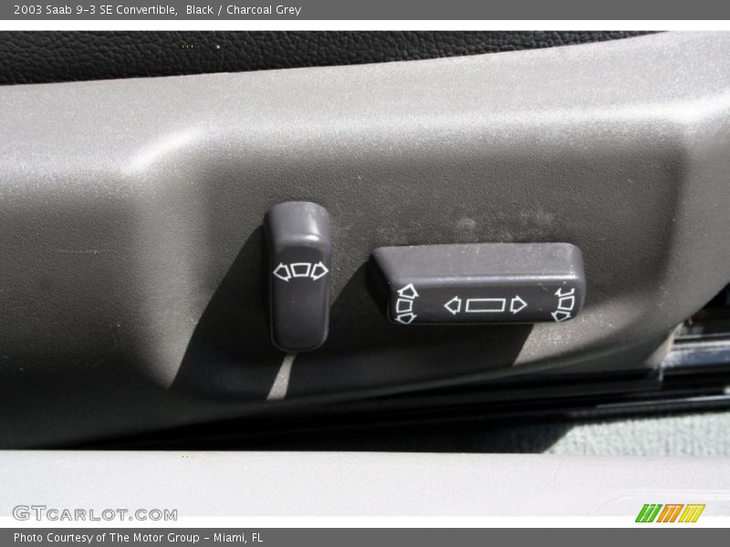 Black / Charcoal Grey 2003 Saab 9-3 SE Convertible