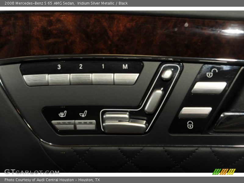 Controls of 2008 S 65 AMG Sedan