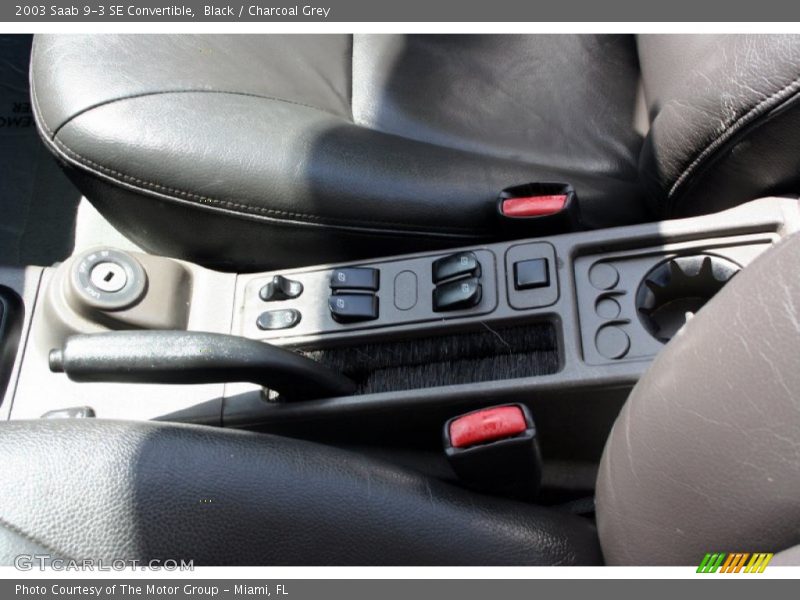 Black / Charcoal Grey 2003 Saab 9-3 SE Convertible