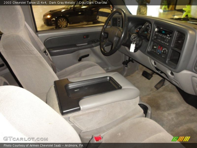 Dark Gray Metallic / Gray/Dark Charcoal 2003 Chevrolet Tahoe LS 4x4