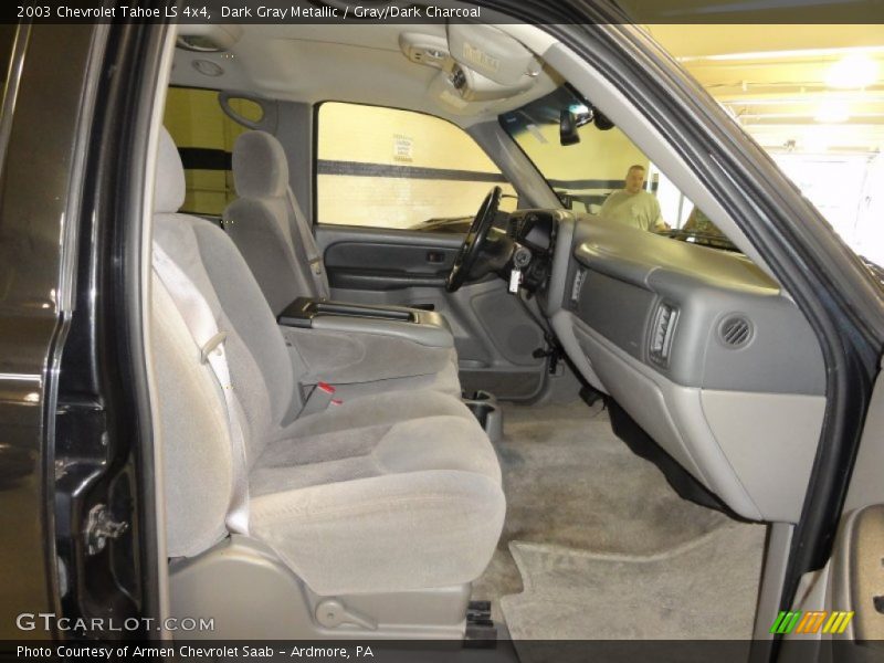 Dark Gray Metallic / Gray/Dark Charcoal 2003 Chevrolet Tahoe LS 4x4