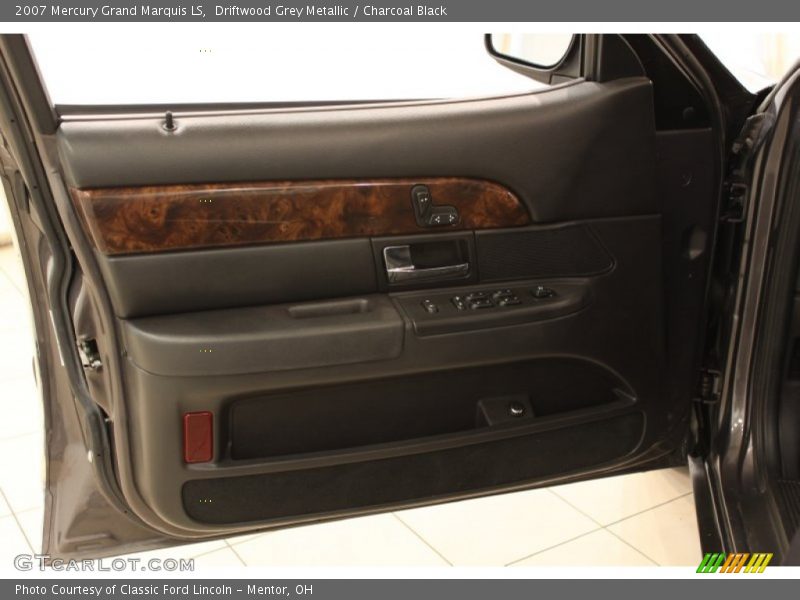 Driftwood Grey Metallic / Charcoal Black 2007 Mercury Grand Marquis LS