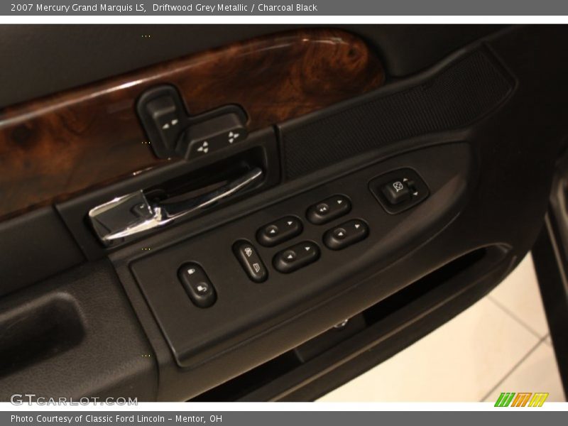 Driftwood Grey Metallic / Charcoal Black 2007 Mercury Grand Marquis LS