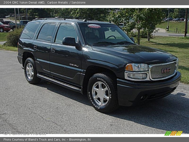 Carbon Metallic / Sandstone 2004 GMC Yukon Denali AWD