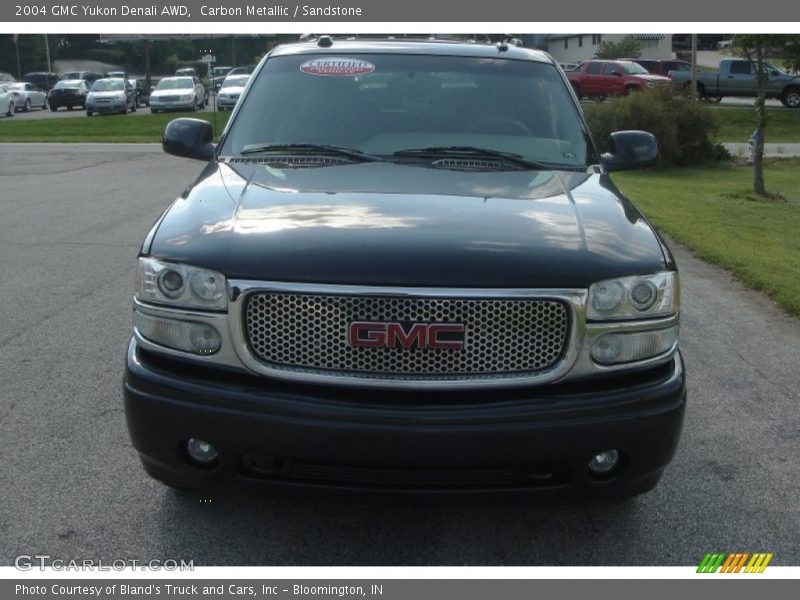 Carbon Metallic / Sandstone 2004 GMC Yukon Denali AWD