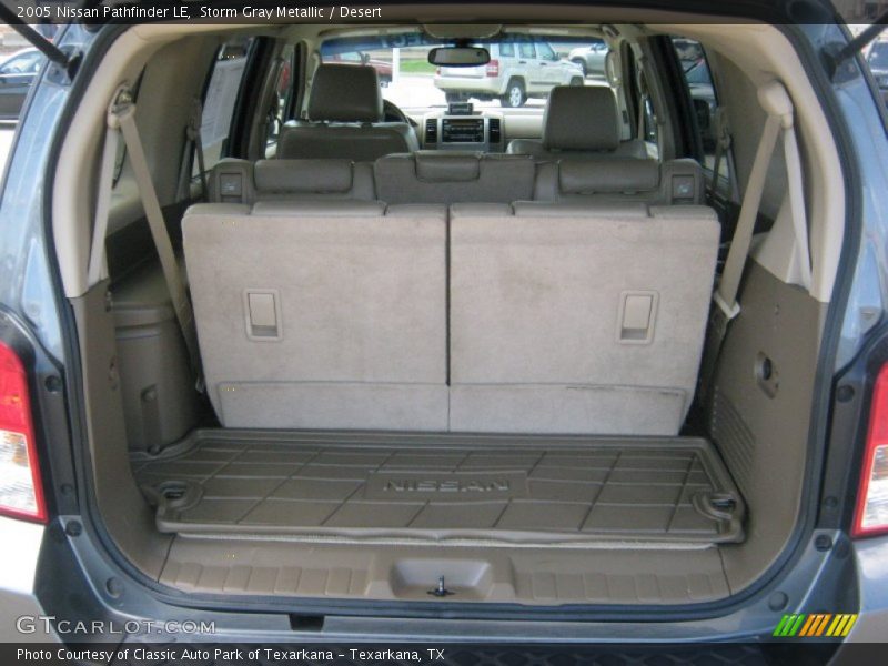 Storm Gray Metallic / Desert 2005 Nissan Pathfinder LE