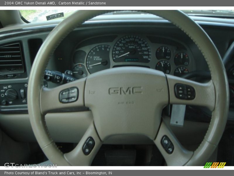 Carbon Metallic / Sandstone 2004 GMC Yukon Denali AWD
