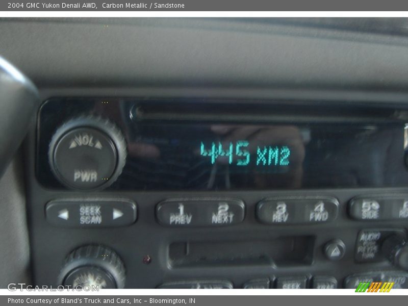 Carbon Metallic / Sandstone 2004 GMC Yukon Denali AWD