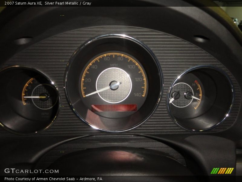 Silver Pearl Metallic / Gray 2007 Saturn Aura XE