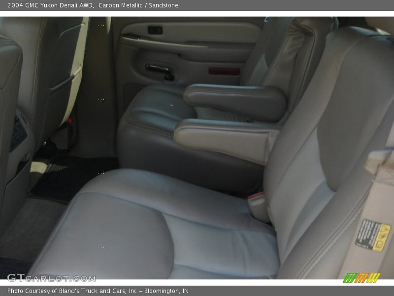 Carbon Metallic / Sandstone 2004 GMC Yukon Denali AWD