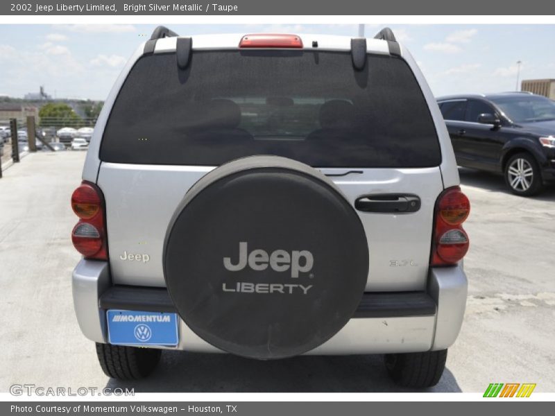 Bright Silver Metallic / Taupe 2002 Jeep Liberty Limited