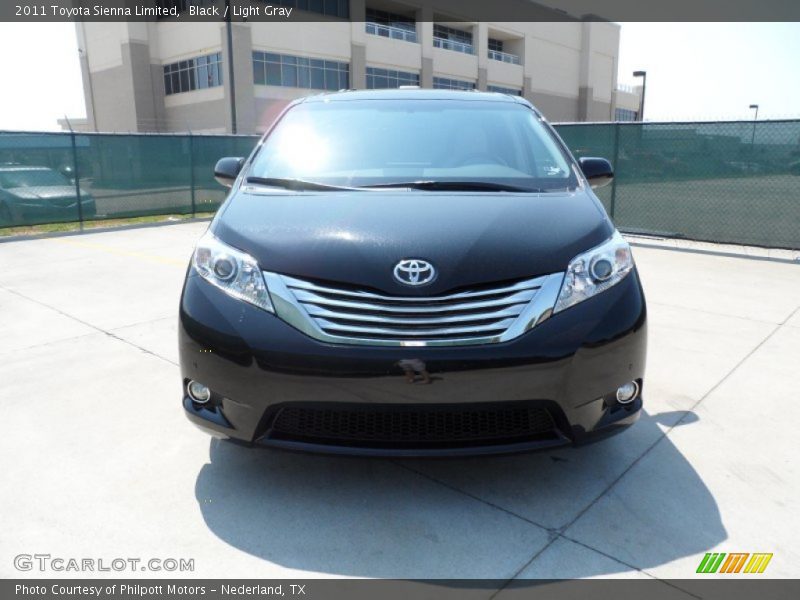 Black / Light Gray 2011 Toyota Sienna Limited