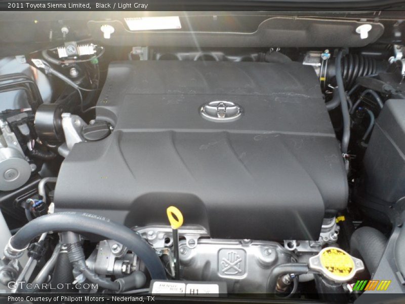 Black / Light Gray 2011 Toyota Sienna Limited