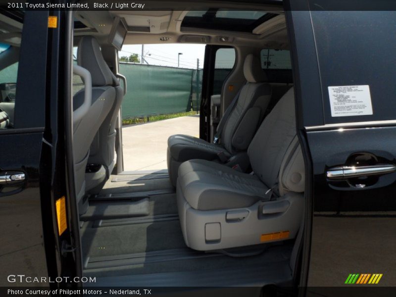 Black / Light Gray 2011 Toyota Sienna Limited