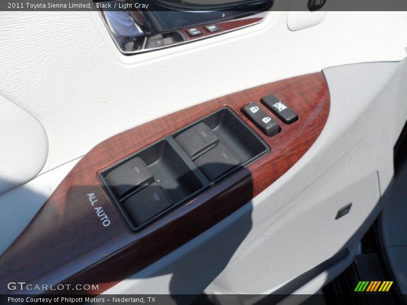 Black / Light Gray 2011 Toyota Sienna Limited