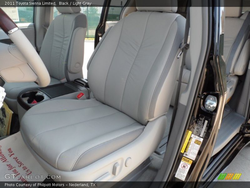 Black / Light Gray 2011 Toyota Sienna Limited