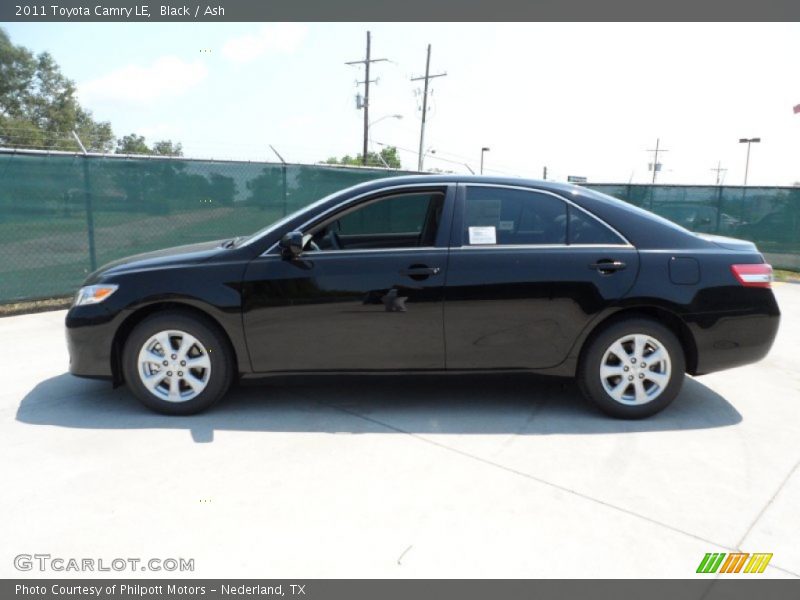 Black / Ash 2011 Toyota Camry LE