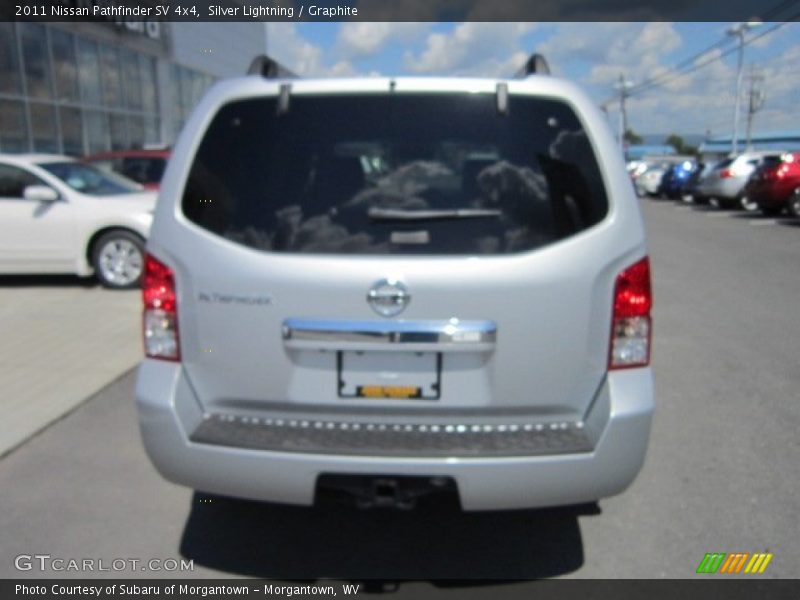 Silver Lightning / Graphite 2011 Nissan Pathfinder SV 4x4